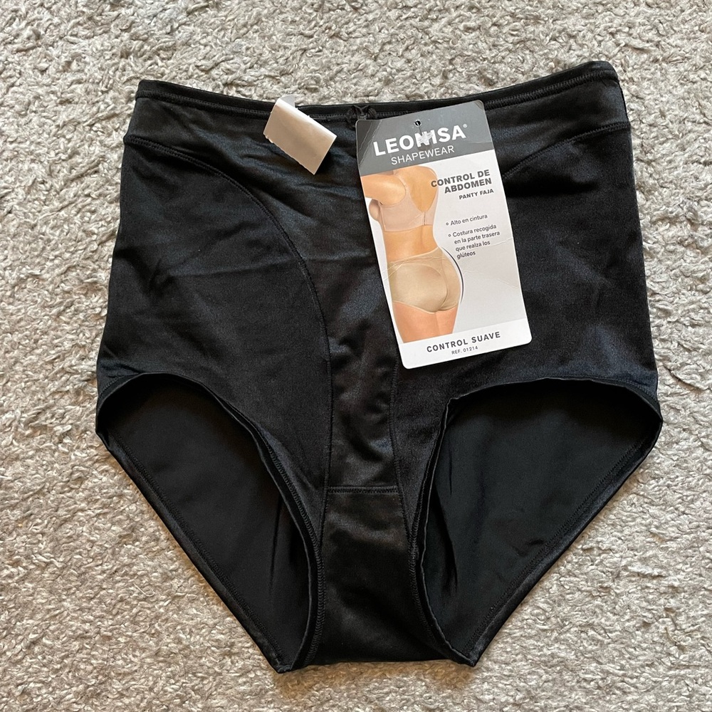NWT Leonisa Shapewear